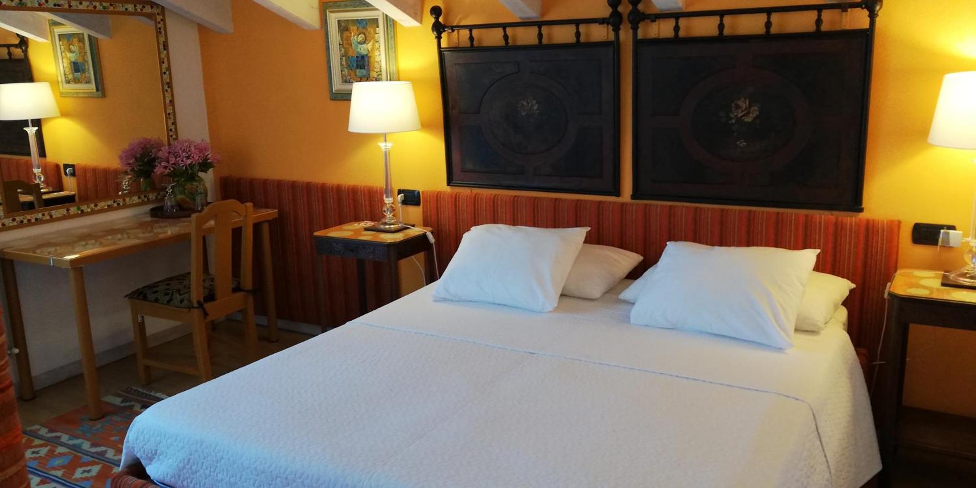 La Collina Since 2008 No Smoking B&B 瓦雷泽 外观 照片