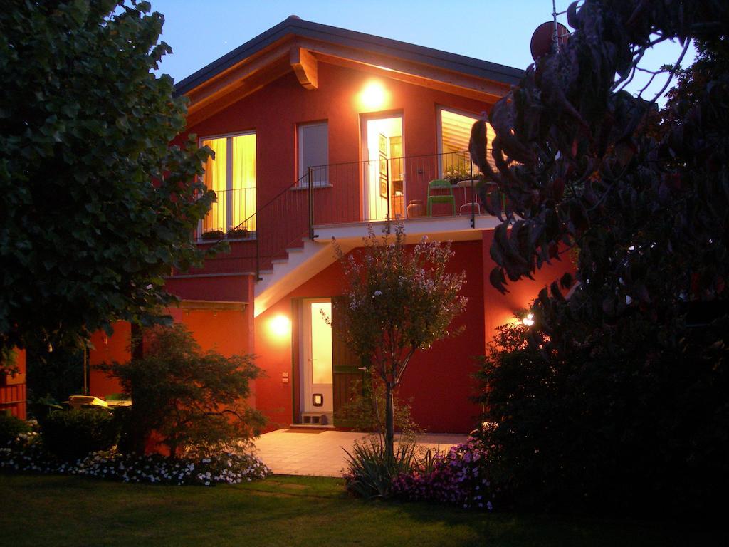 La Collina Since 2008 No Smoking B&B 瓦雷泽 外观 照片