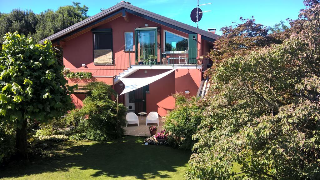 La Collina Since 2008 No Smoking B&B 瓦雷泽 外观 照片