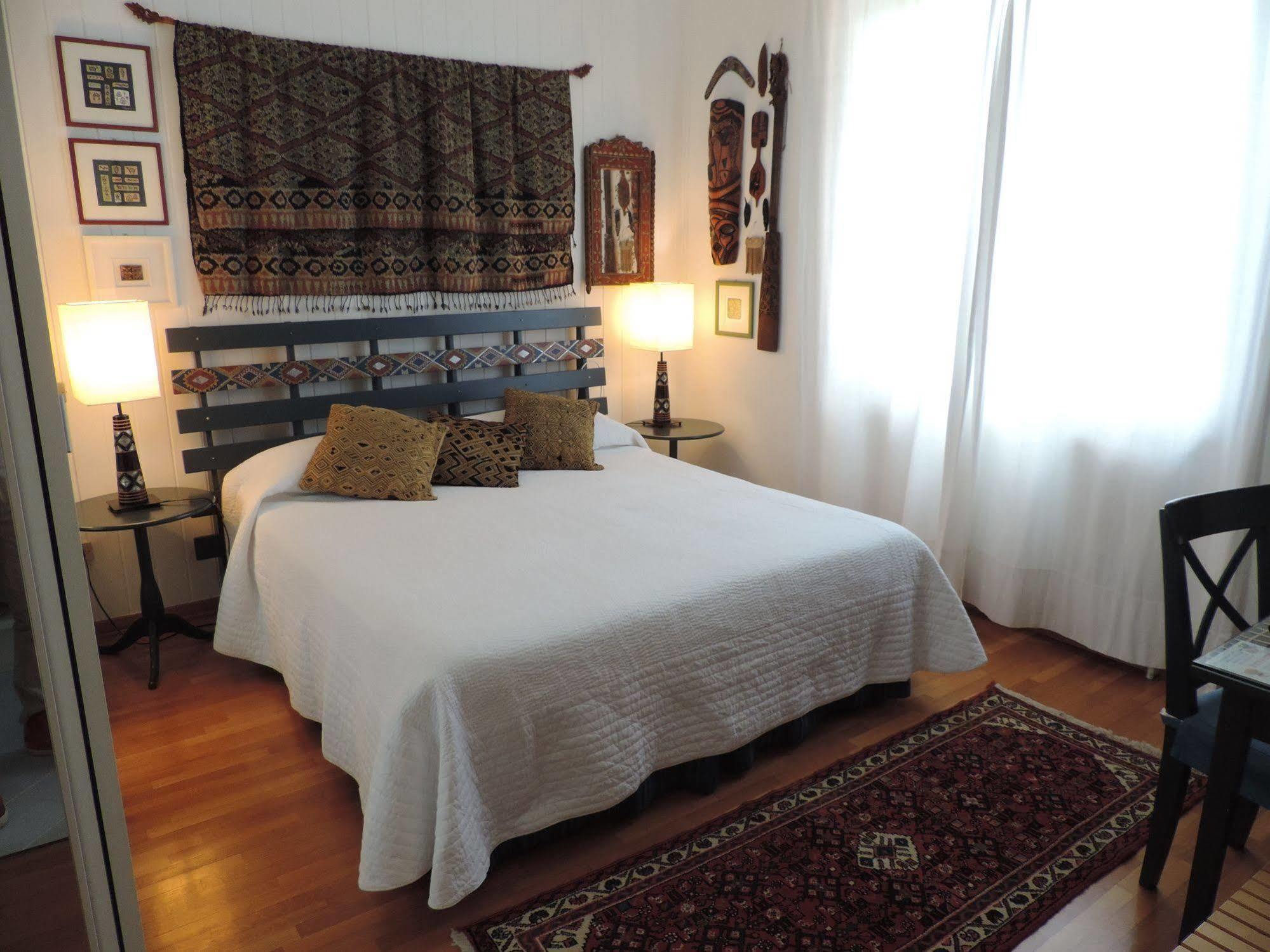 La Collina Since 2008 No Smoking B&B 瓦雷泽 外观 照片