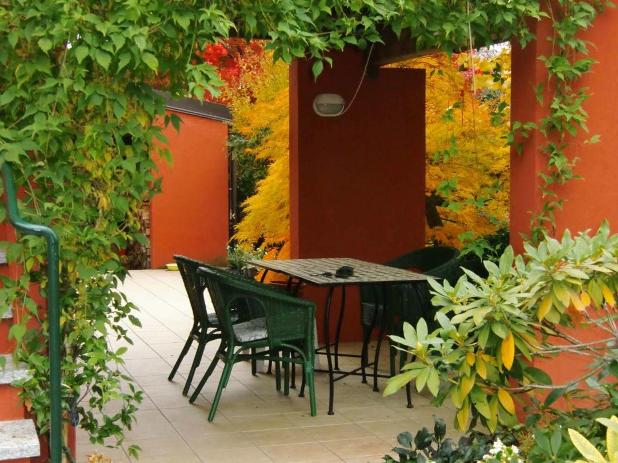 La Collina Since 2008 No Smoking B&B 瓦雷泽 外观 照片
